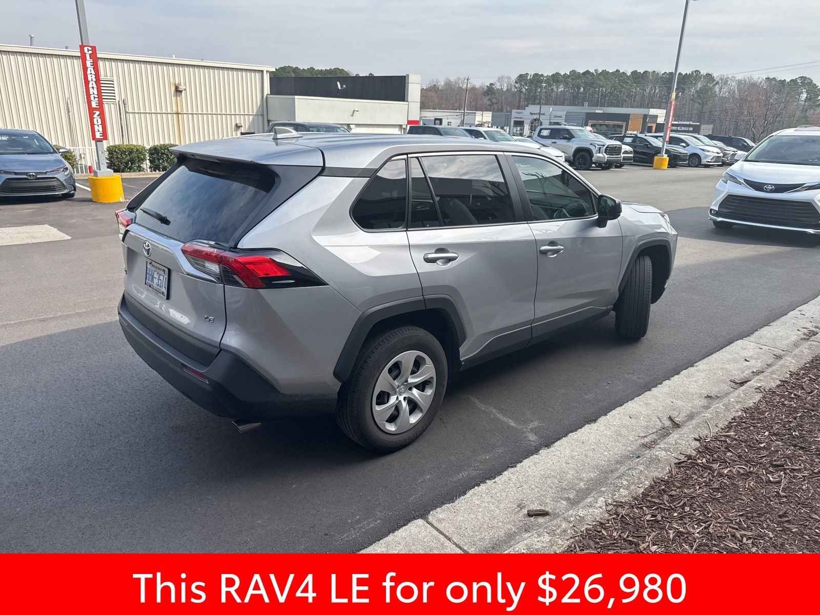 2024 Toyota RAV4 LE