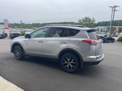 2017 Toyota RAV4 SE