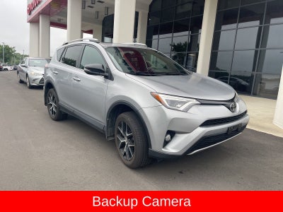 2017 Toyota RAV4 SE