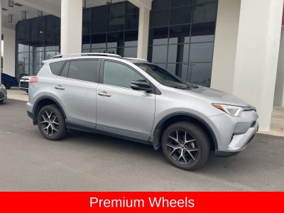 2017 Toyota RAV4 SE