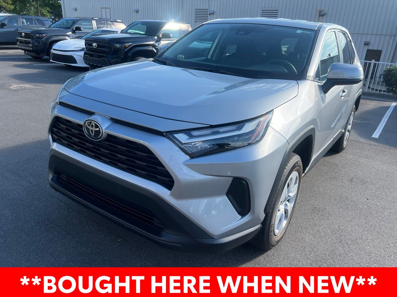 2025 Toyota RAV4 LE