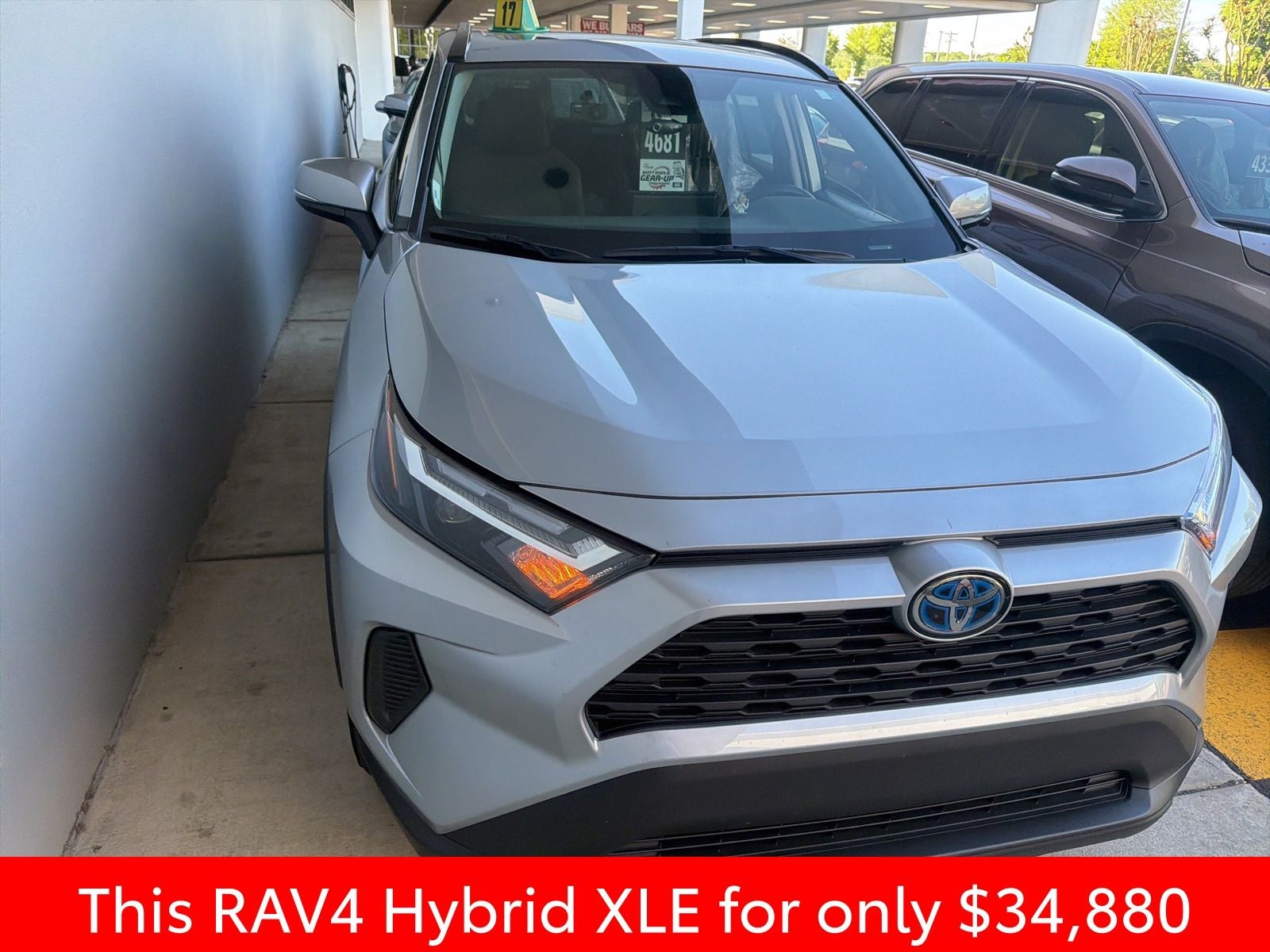 2024 Toyota RAV4 Hybrid XLE