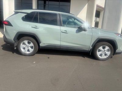 2020 Toyota RAV4 Hybrid XLE
