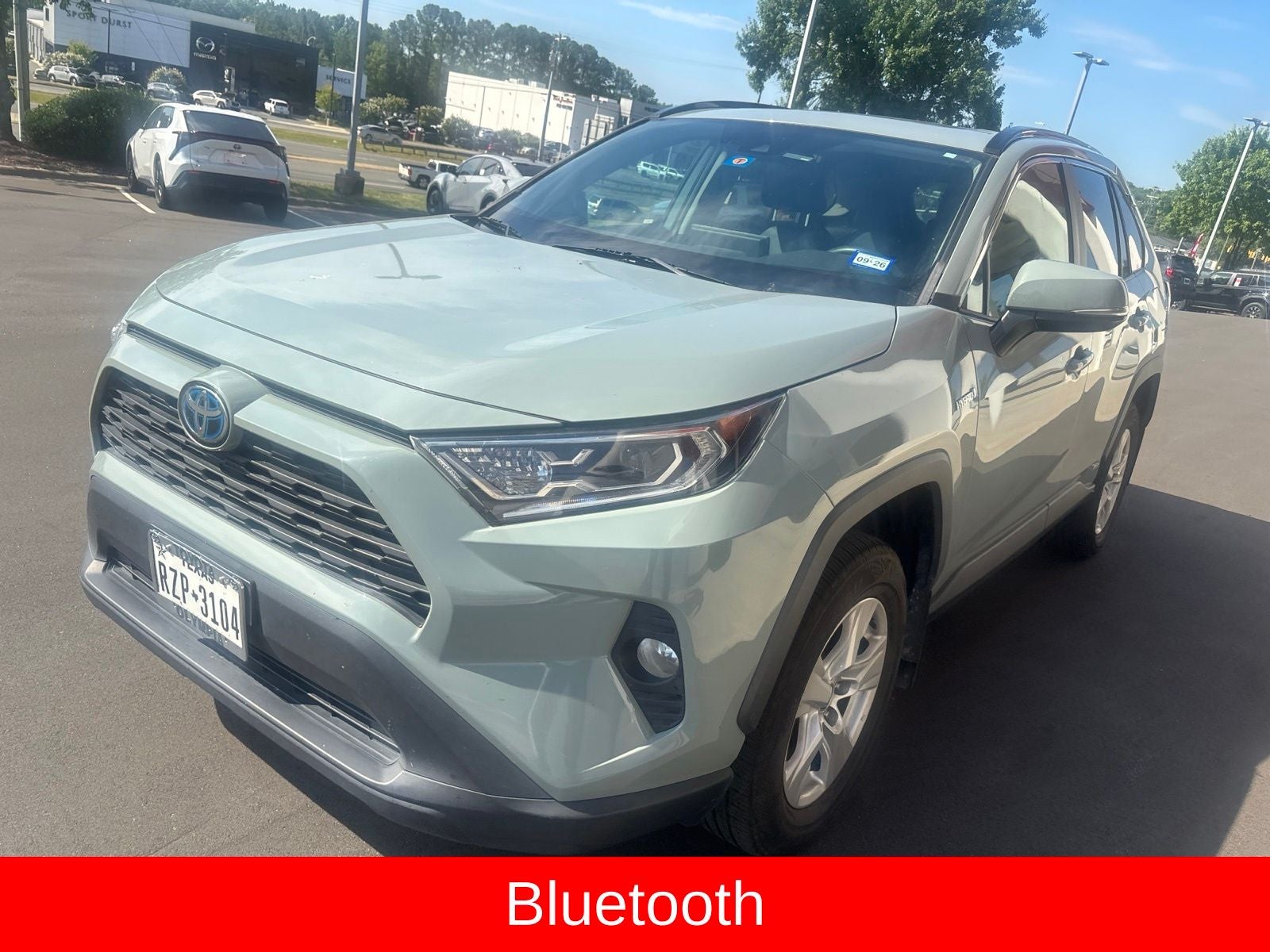 2020 Toyota RAV4 Hybrid XLE