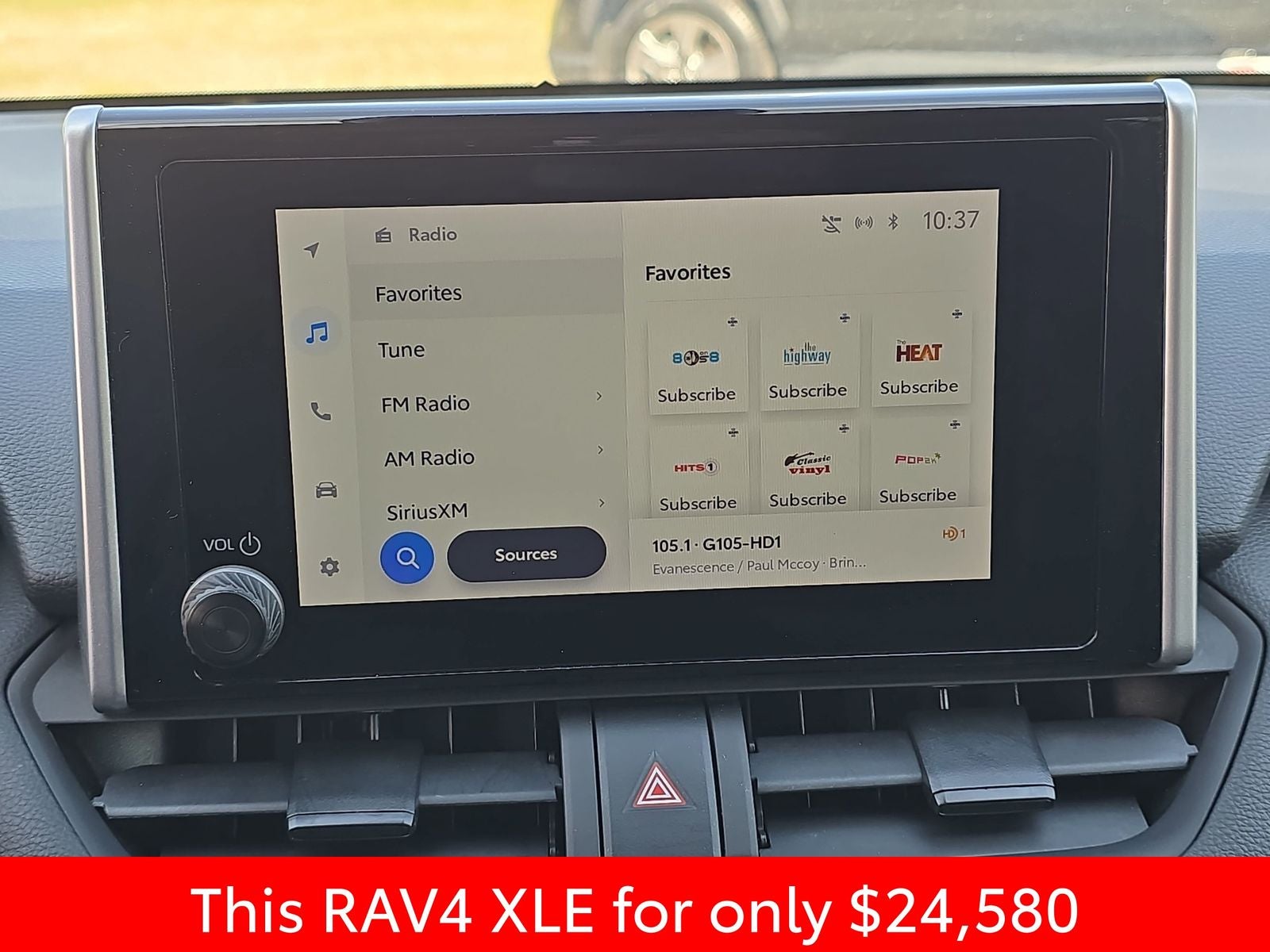2024 Toyota RAV4 XLE