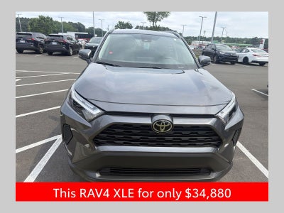 2025 Toyota RAV4 XLE