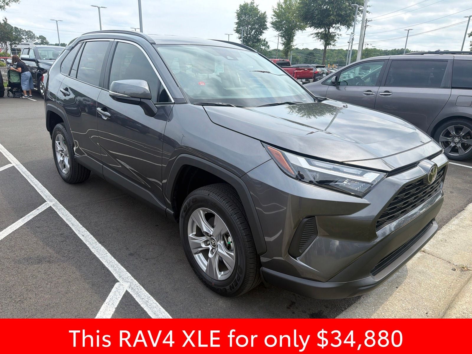 2025 Toyota RAV4 XLE