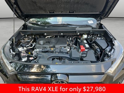 2024 Toyota RAV4 XLE