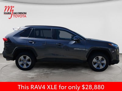 2024 Toyota RAV4 XLE