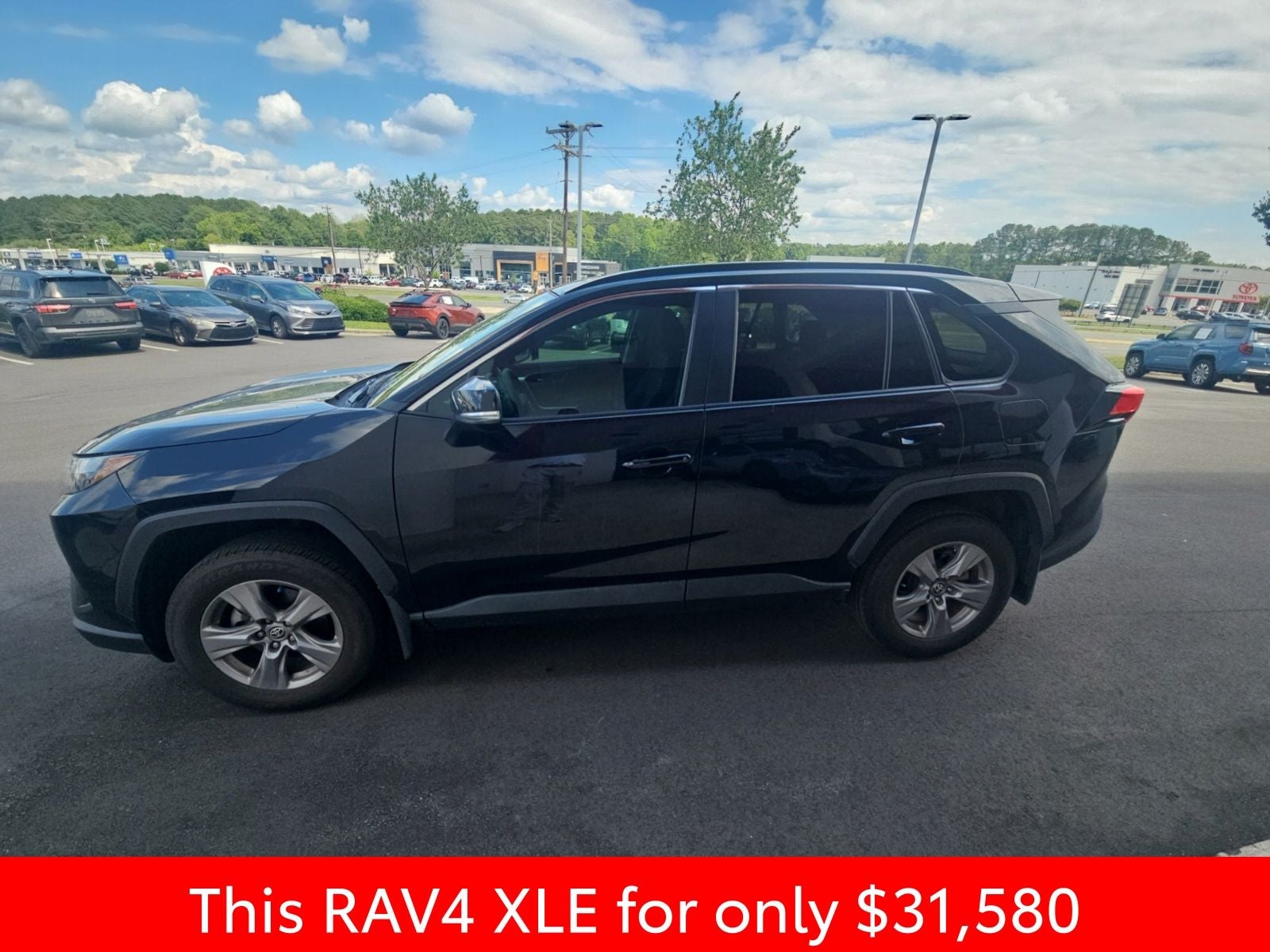 2024 Toyota RAV4 XLE