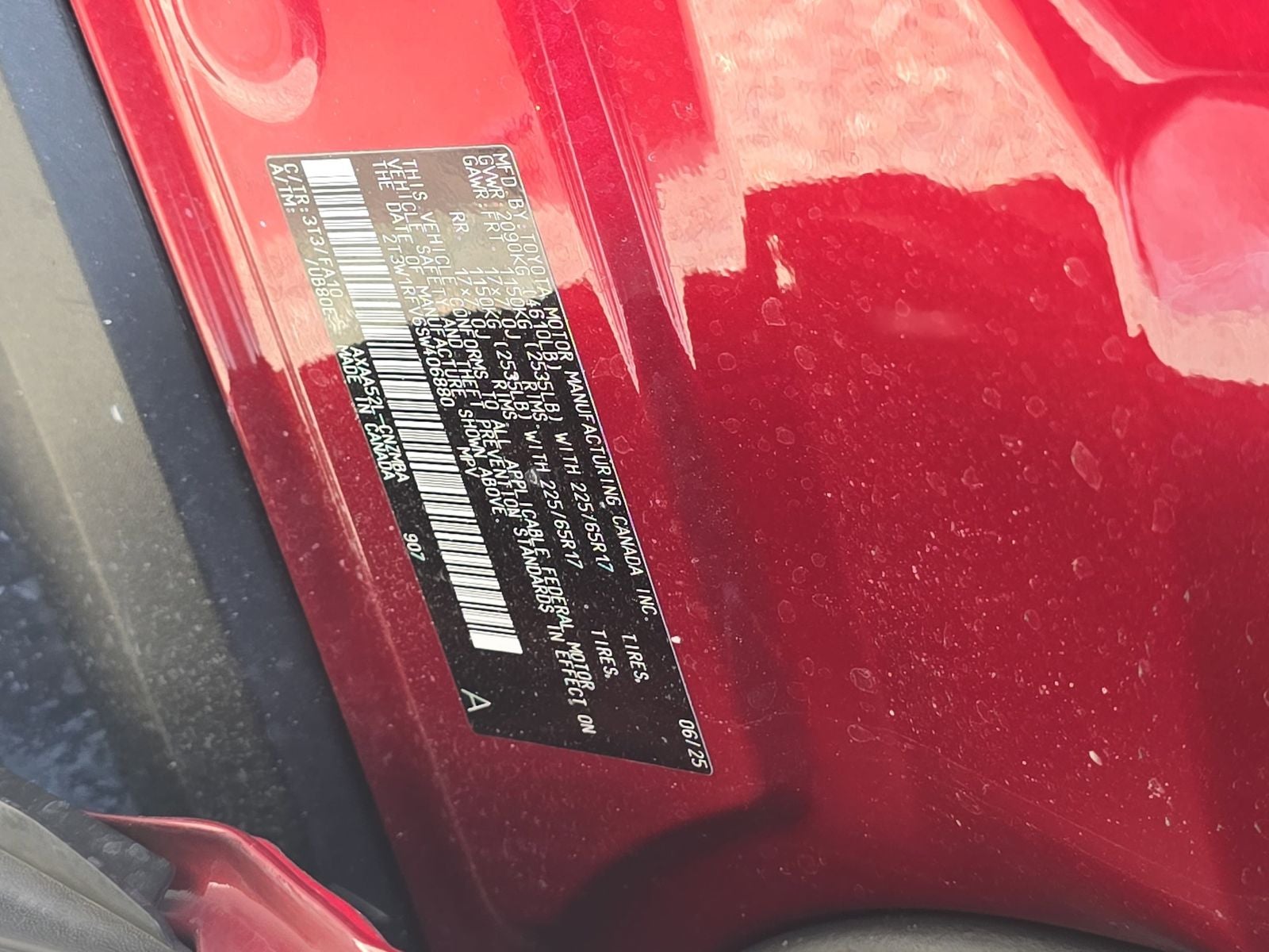 2025 Toyota RAV4 XLE