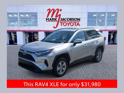 2025 Toyota RAV4 XLE