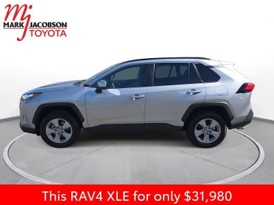 2025 Toyota RAV4 XLE