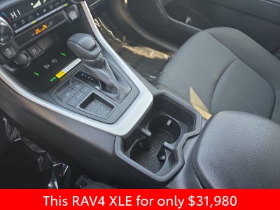 2025 Toyota RAV4 XLE