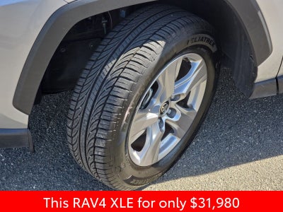 2025 Toyota RAV4 XLE