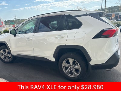 2024 Toyota RAV4 XLE