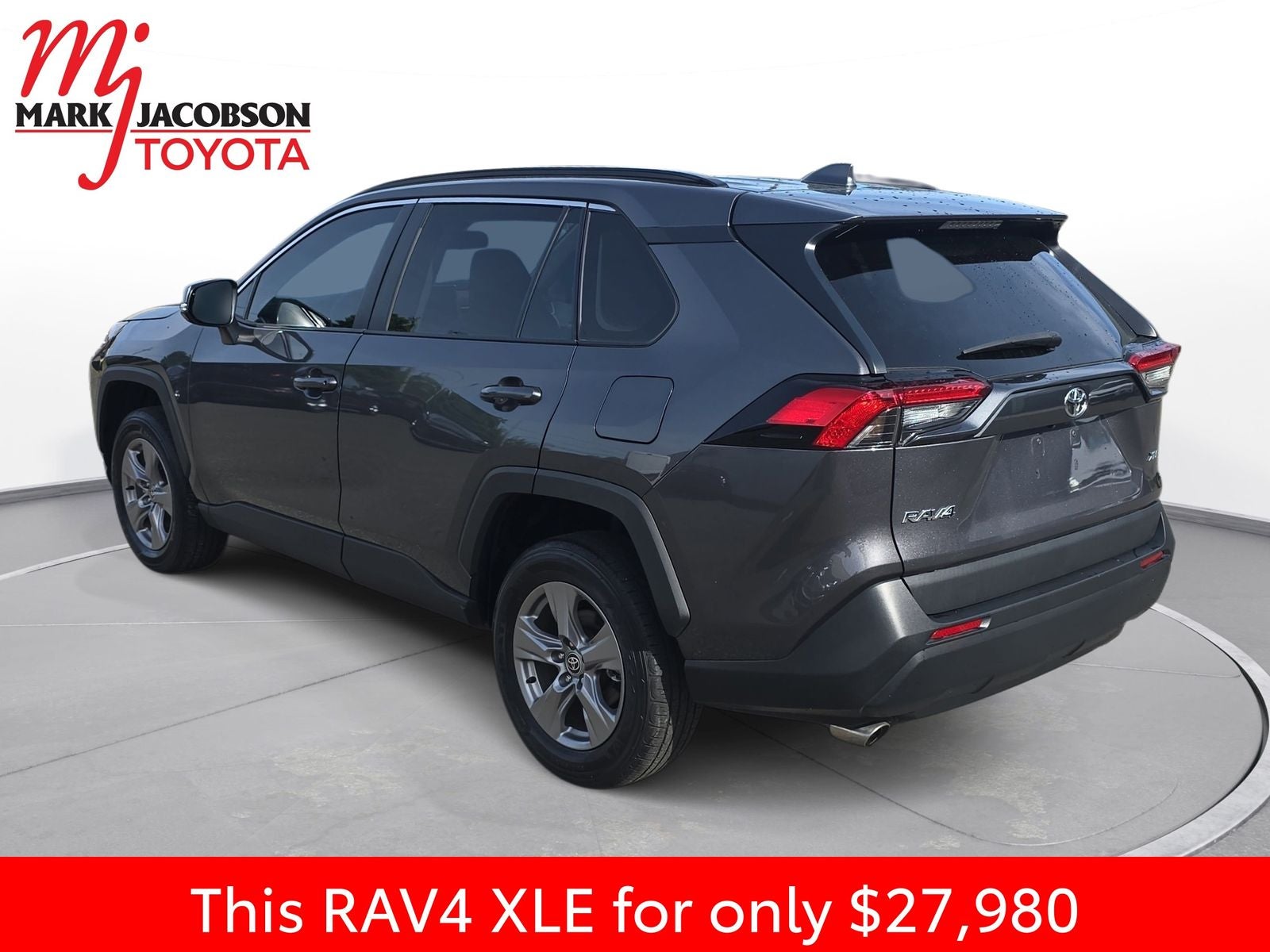 2024 Toyota RAV4 XLE