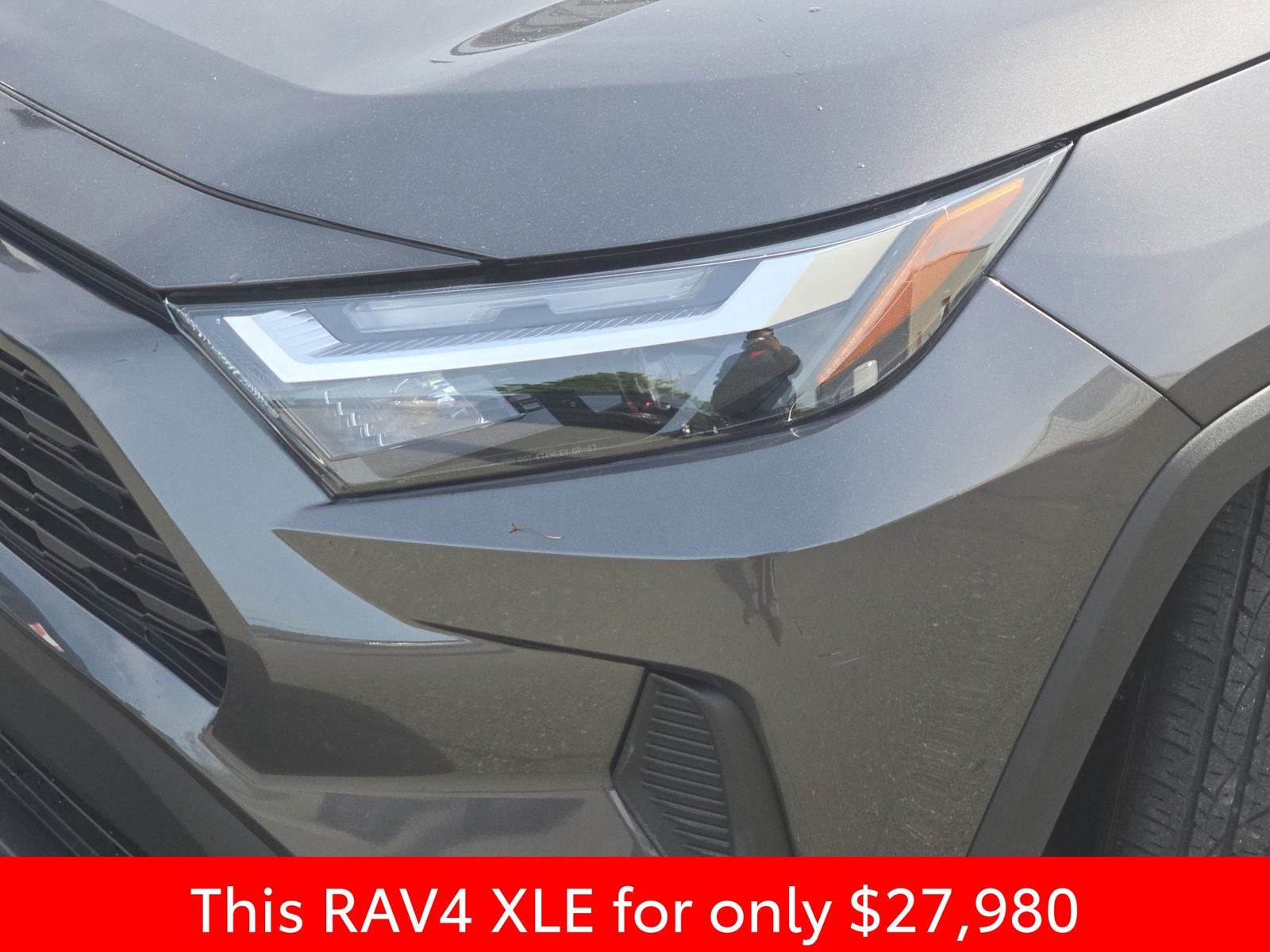 2024 Toyota RAV4 XLE