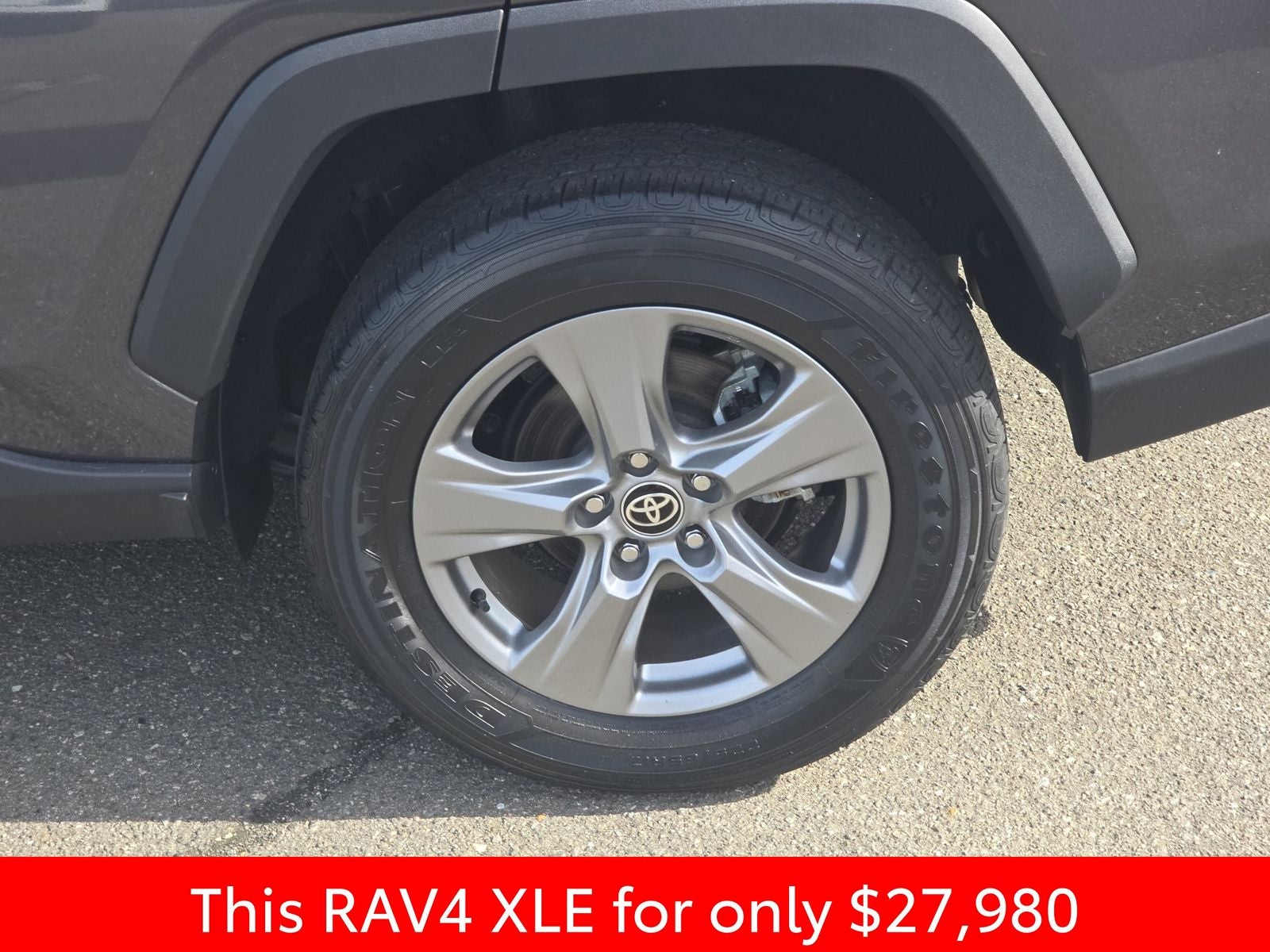 2024 Toyota RAV4 XLE