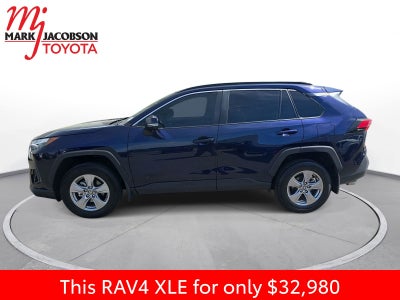 2025 Toyota RAV4 XLE