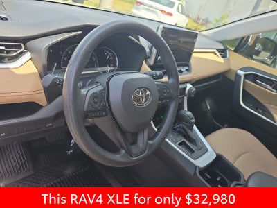 2025 Toyota RAV4 XLE