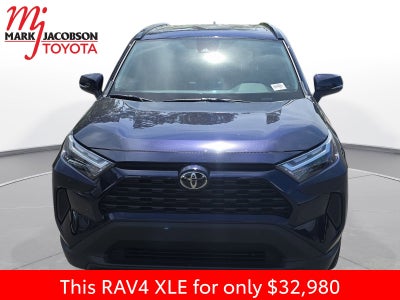 2025 Toyota RAV4 XLE