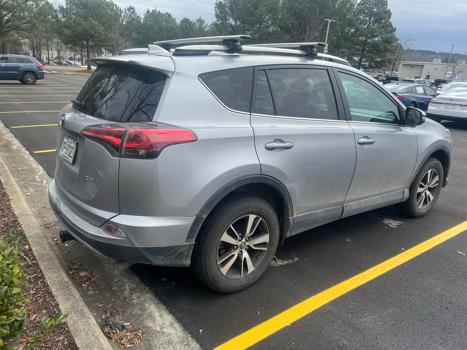 2017 Toyota RAV4 XLE