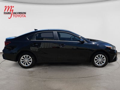 2024 Kia Forte LX