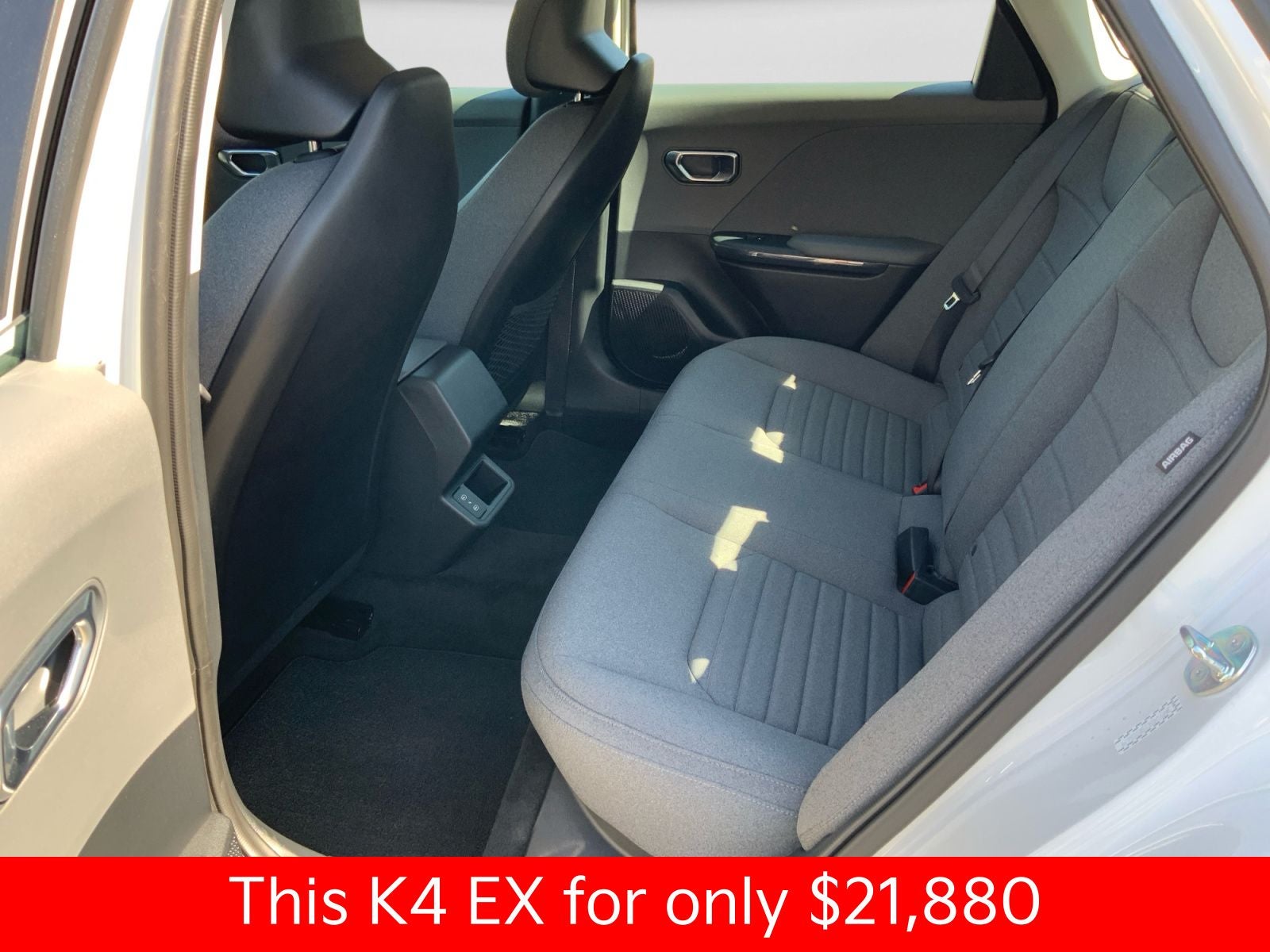 2025 Kia K4 EX
