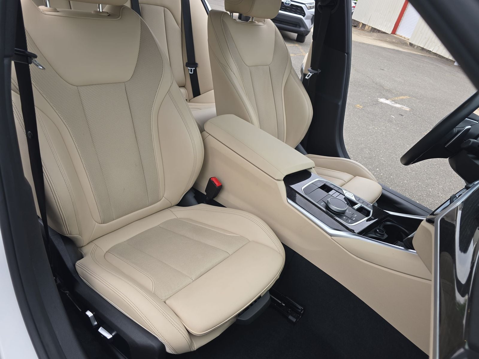 2023 BMW 3 Series 330i xDrive