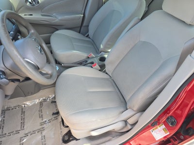 2014 Nissan Versa 1.6 SV