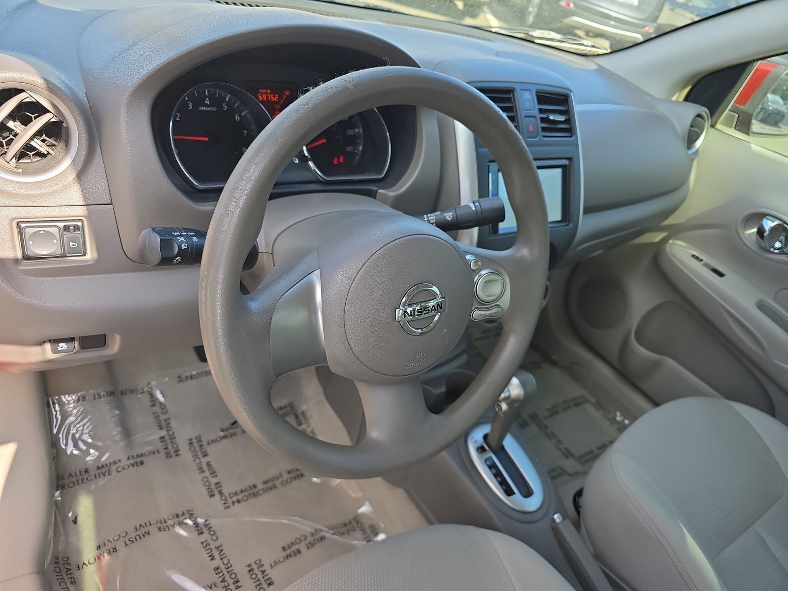 2014 Nissan Versa 1.6 SV