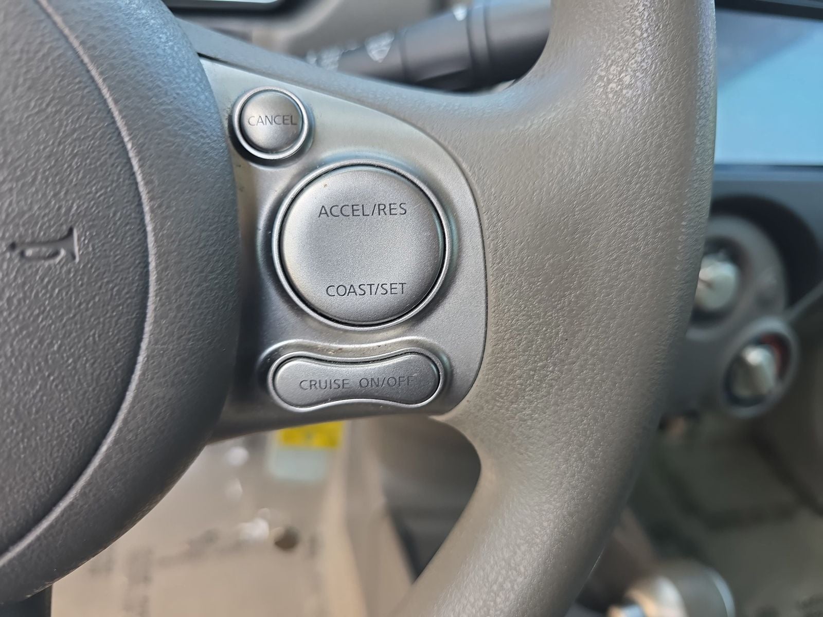 2014 Nissan Versa 1.6 SV