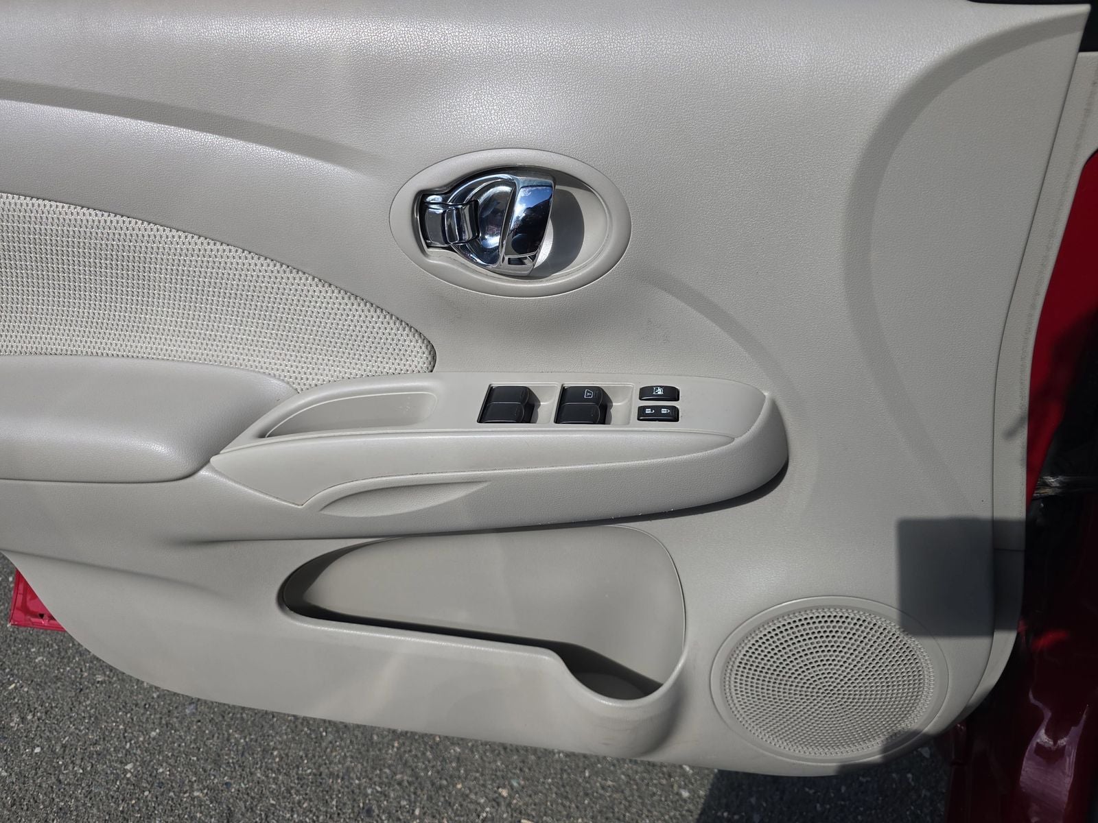 2014 Nissan Versa 1.6 SV