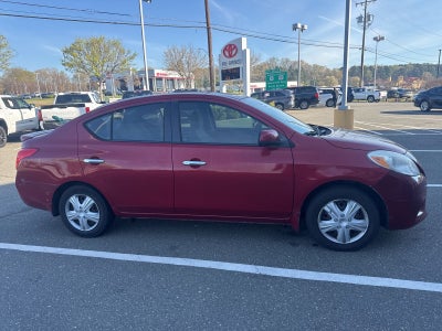 2014 Nissan Versa 1.6 SV
