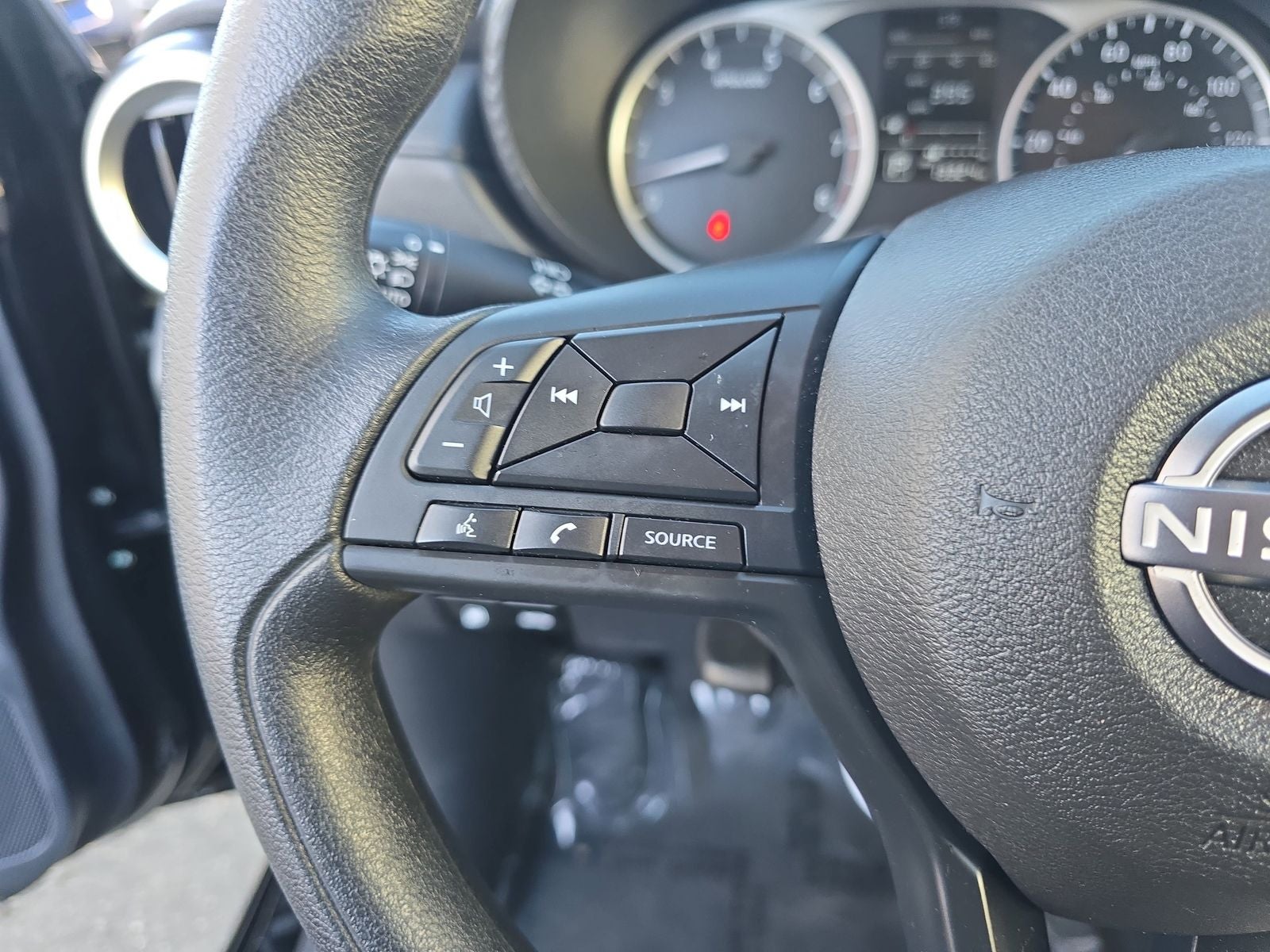 2024 Nissan Versa 1.6 S