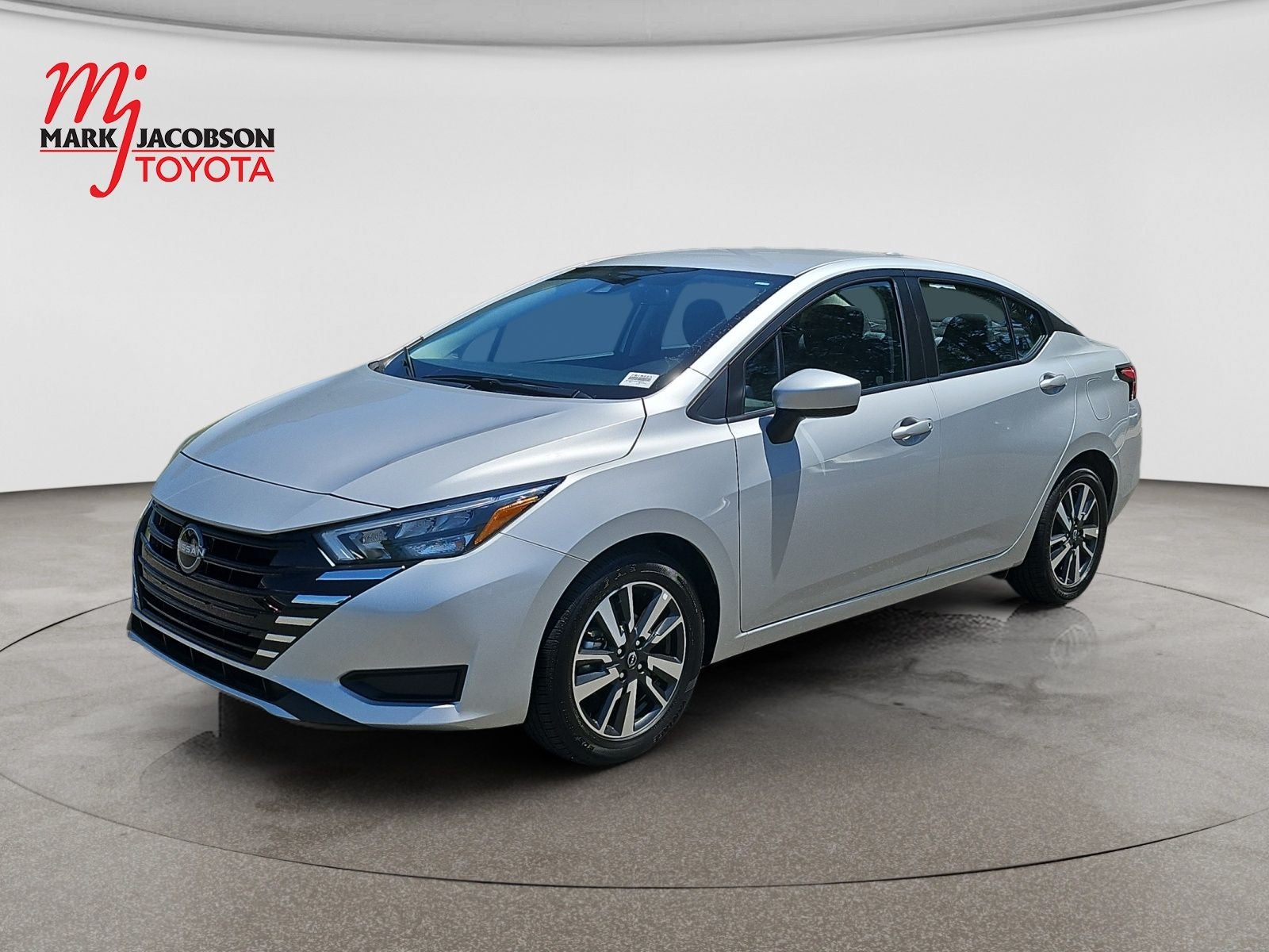 2025 Nissan Versa 1.6 SV CVT's photo