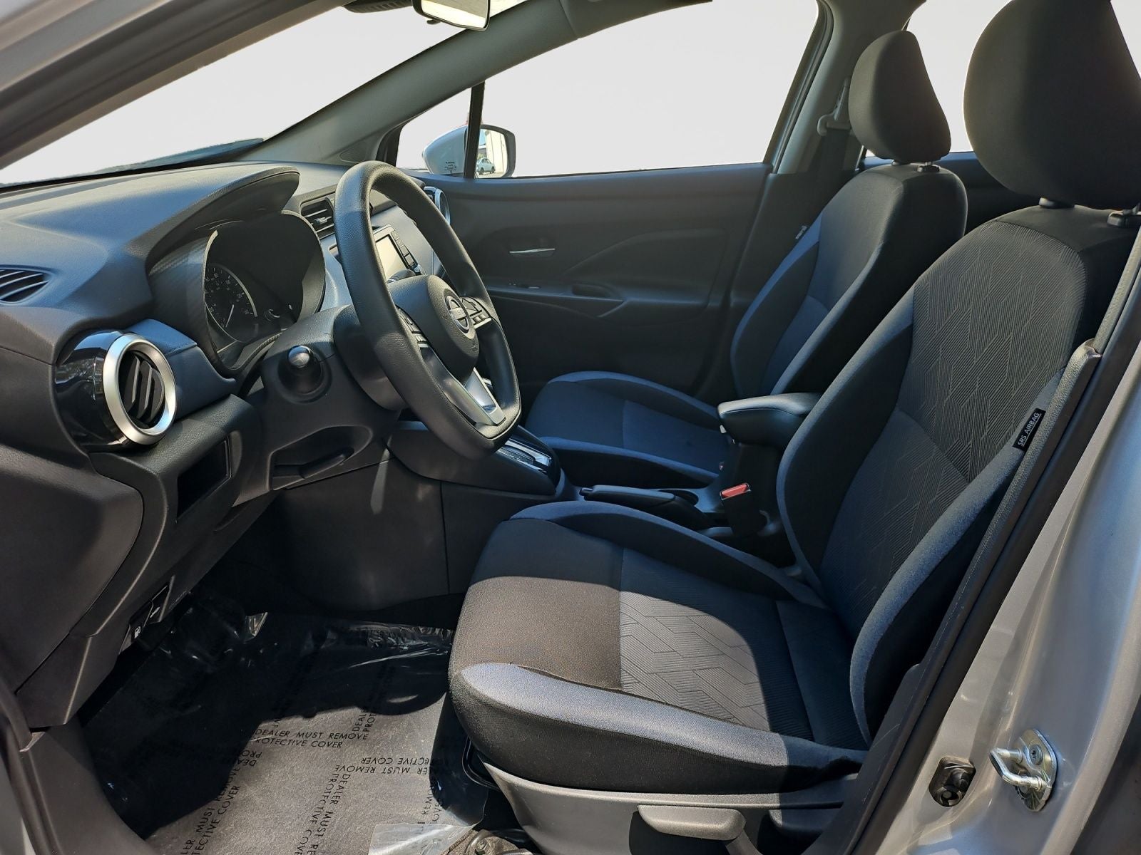 2025 Nissan Versa Sedan SV - Photo 16