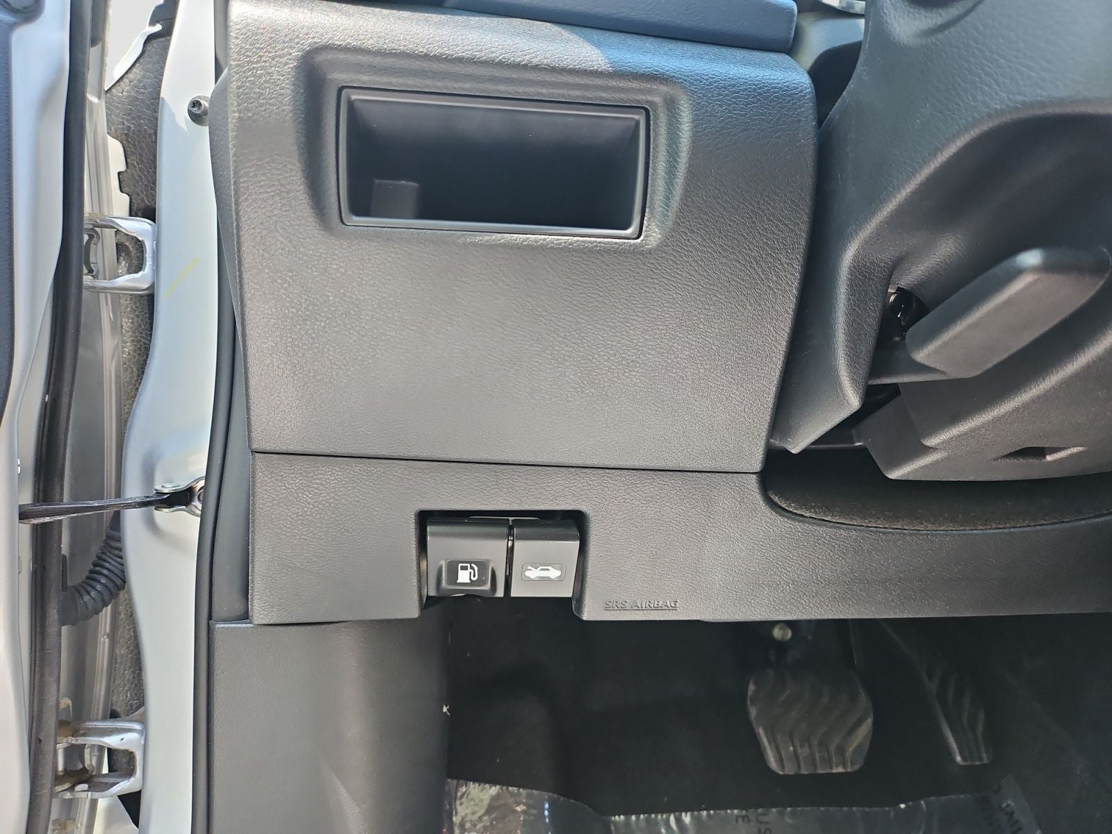 2025 Nissan Versa Sedan SV - Photo 19