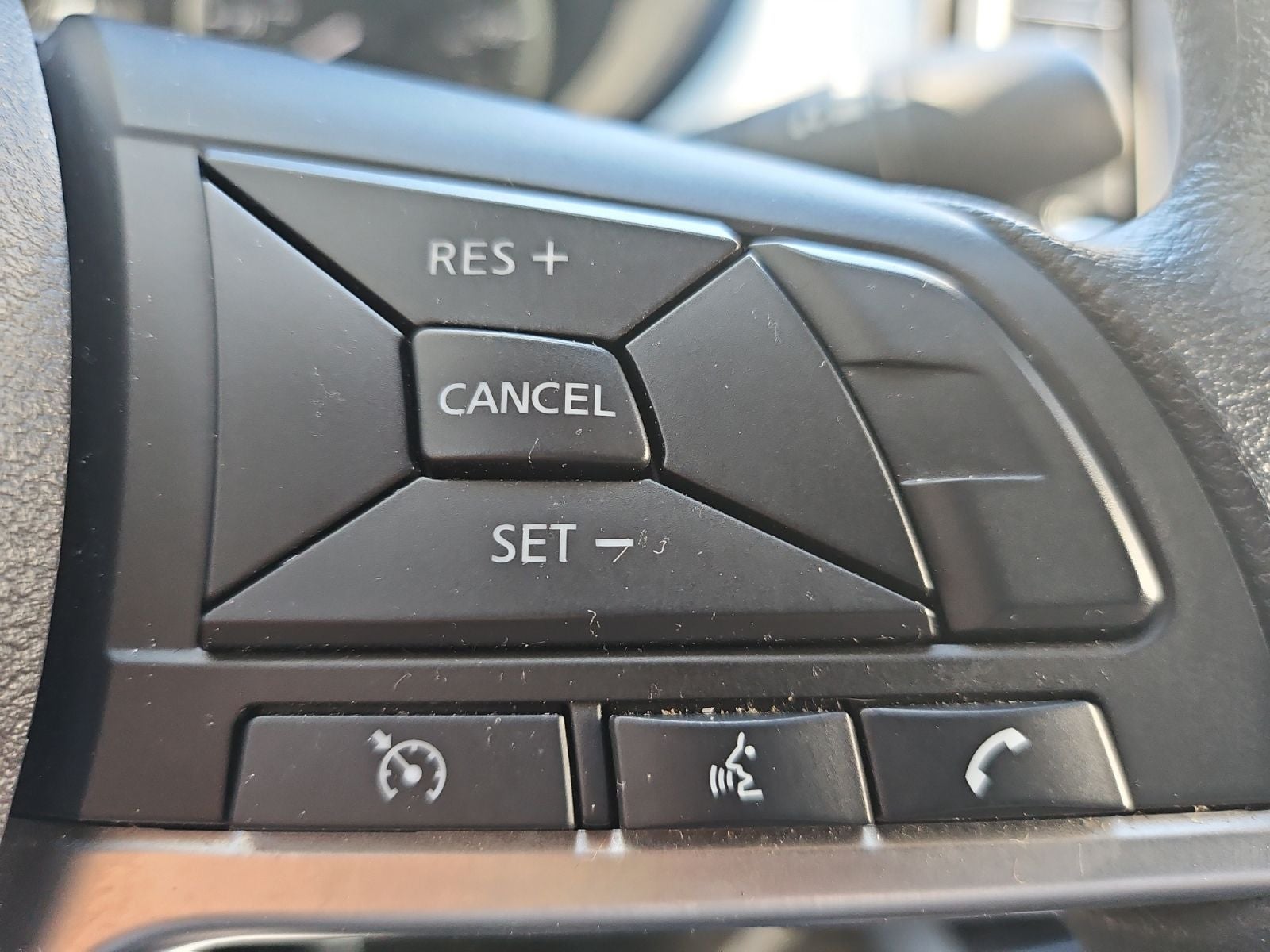 2025 Nissan Versa Sedan SV - Photo 23