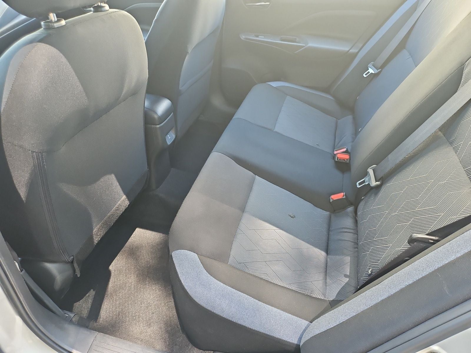 2025 Nissan Versa Sedan SV - Photo 27