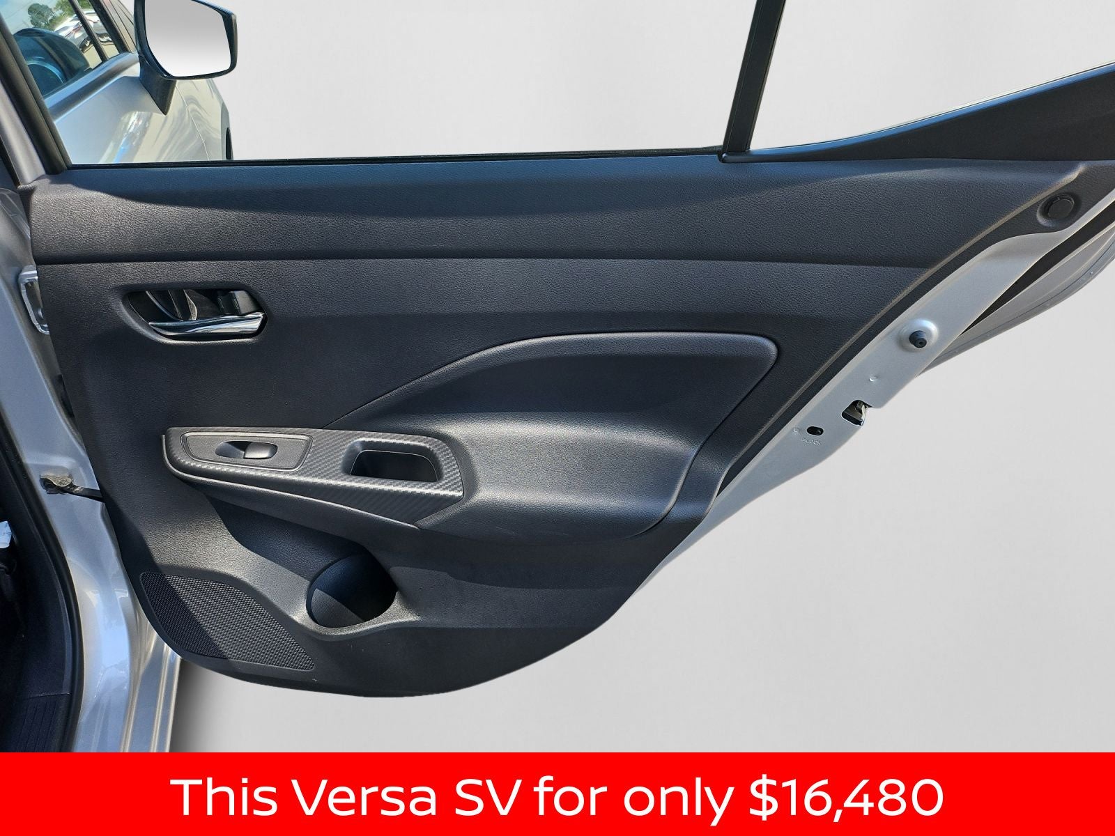 2025 Nissan Versa 1.6 SV