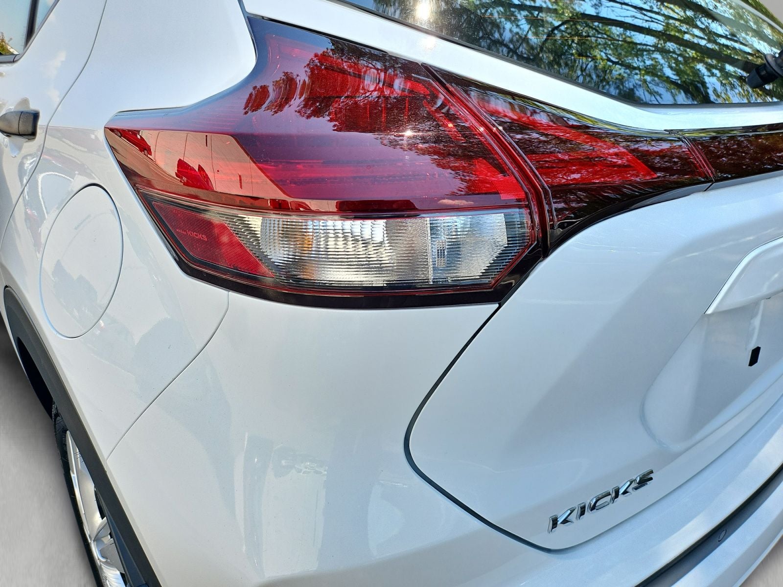 2025 Nissan Kicks Play S