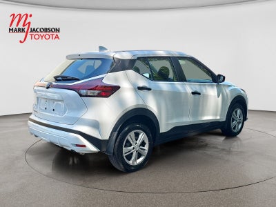 2025 Nissan Kicks Play S