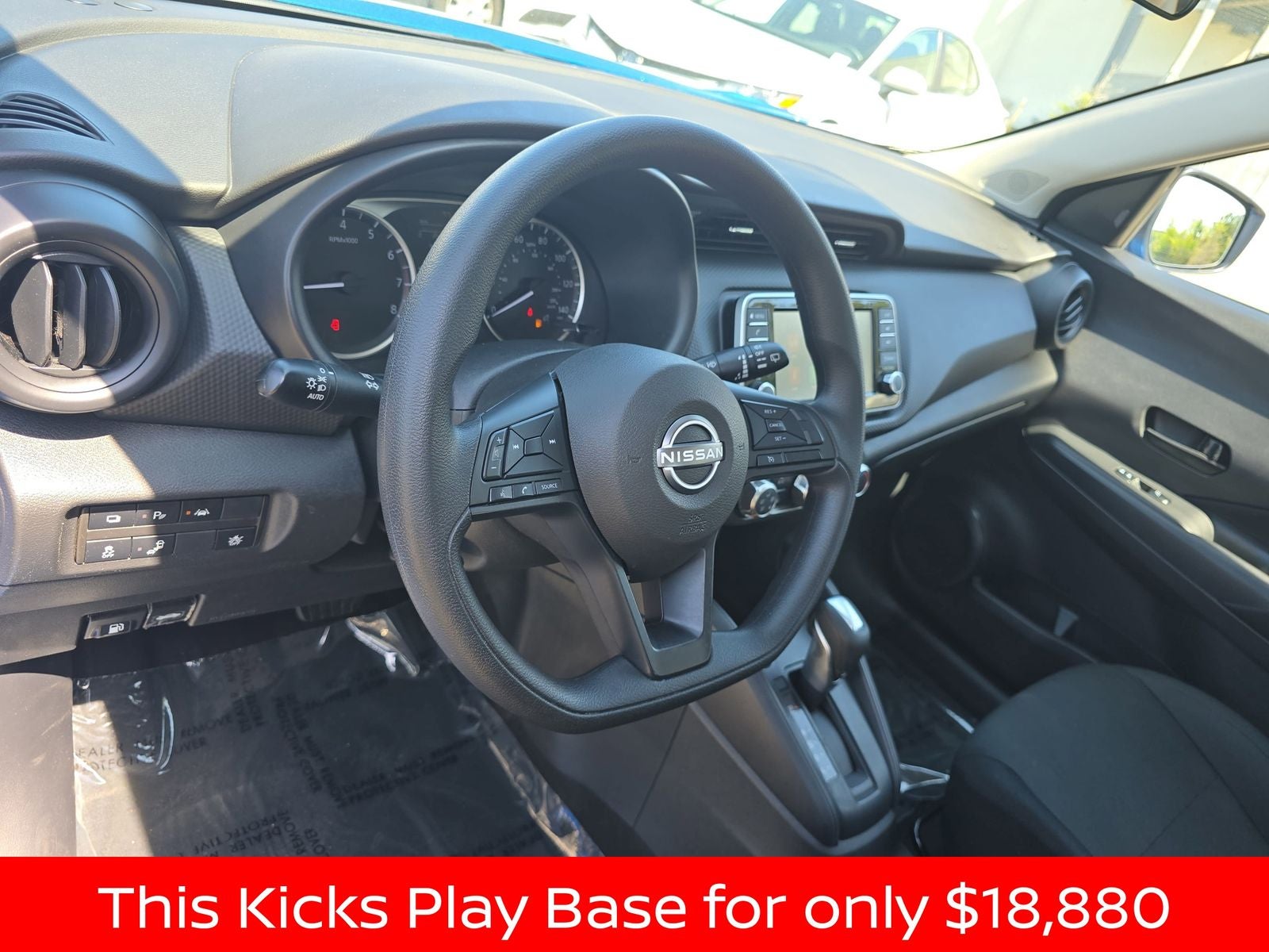 2025 Nissan Kicks Play S
