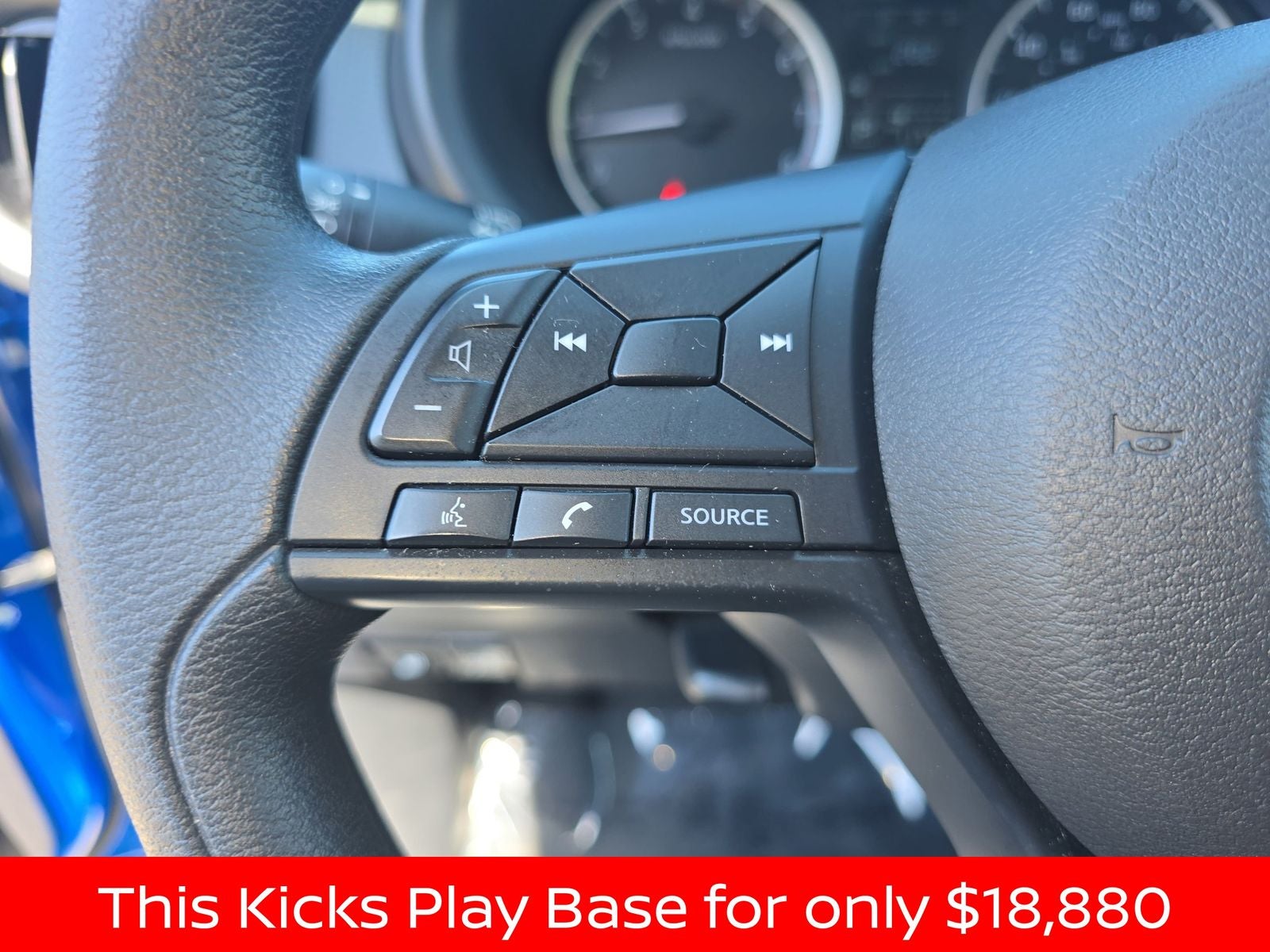 2025 Nissan Kicks Play S