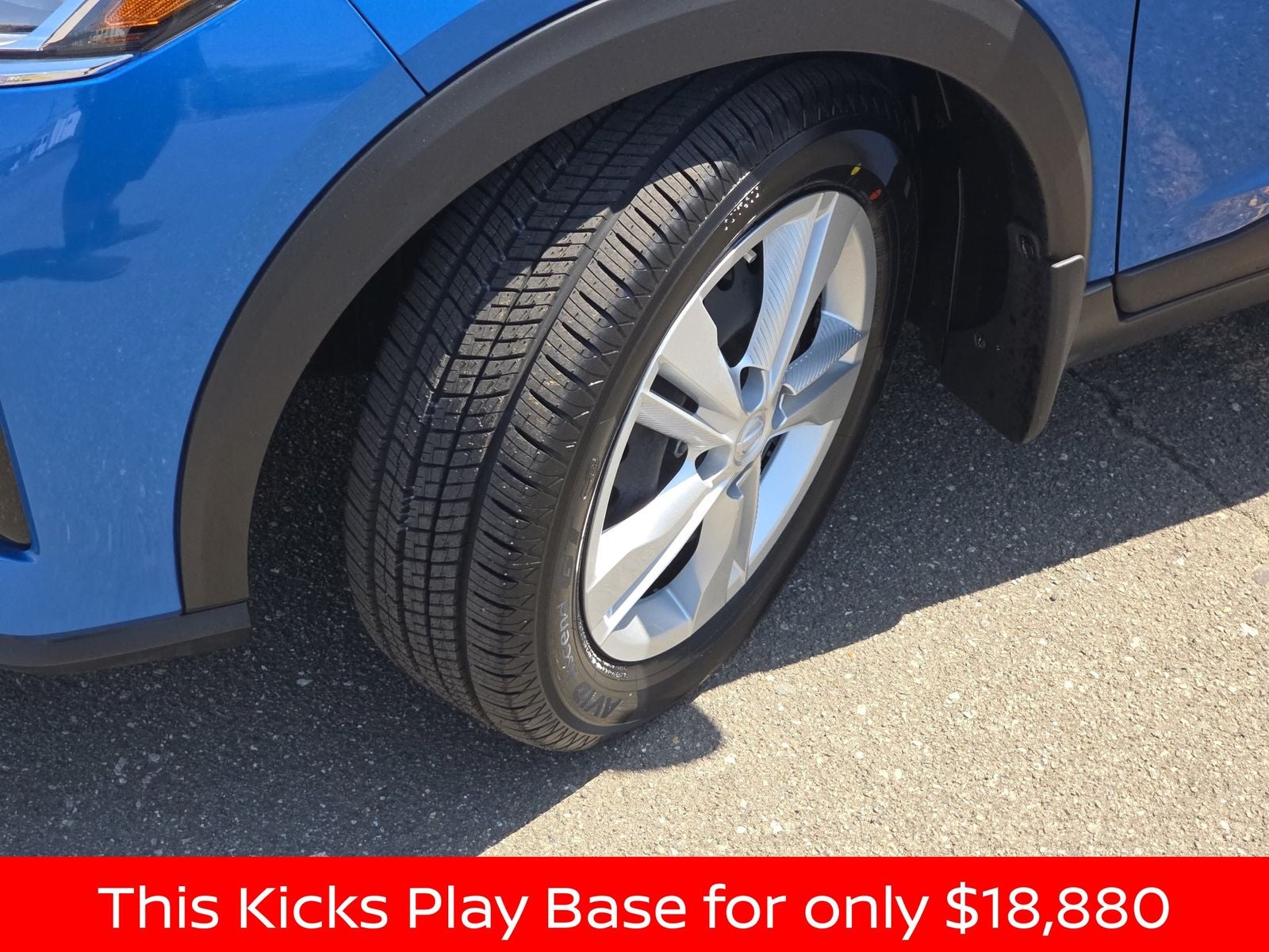 2025 Nissan Kicks Play S