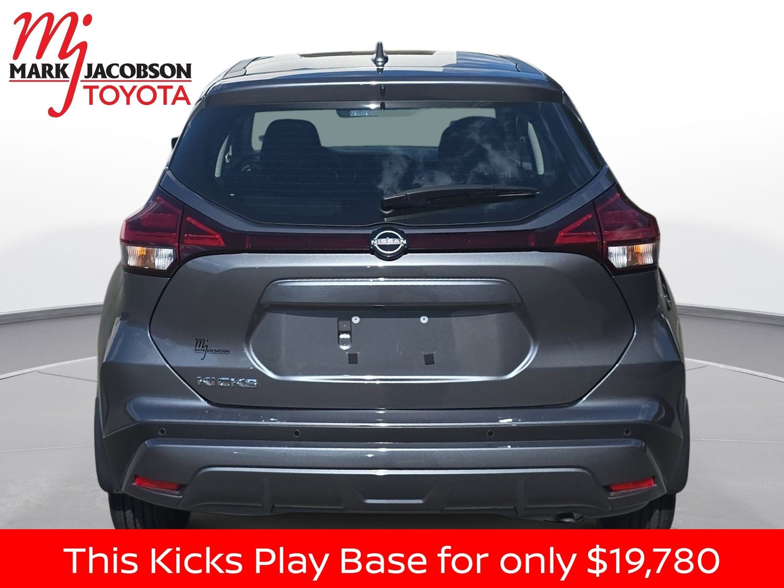 2025 Nissan Kicks Play S