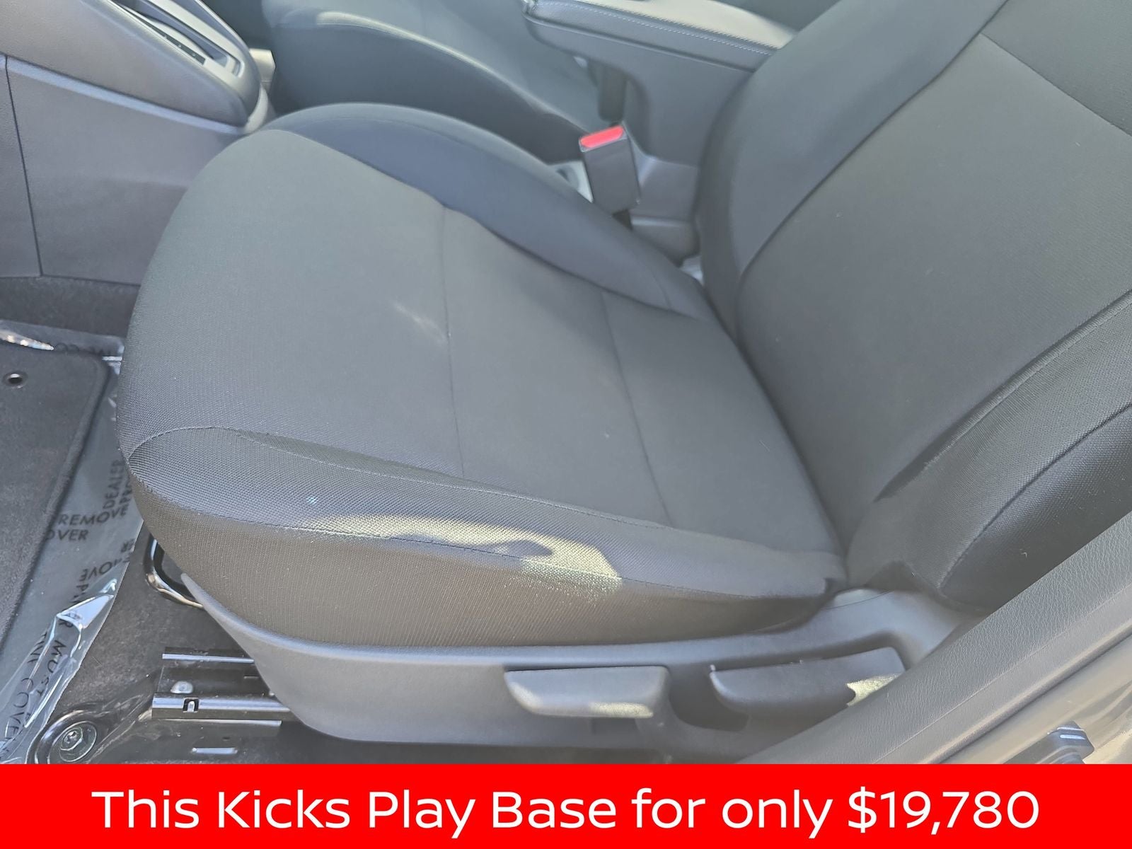 2025 Nissan Kicks Play S
