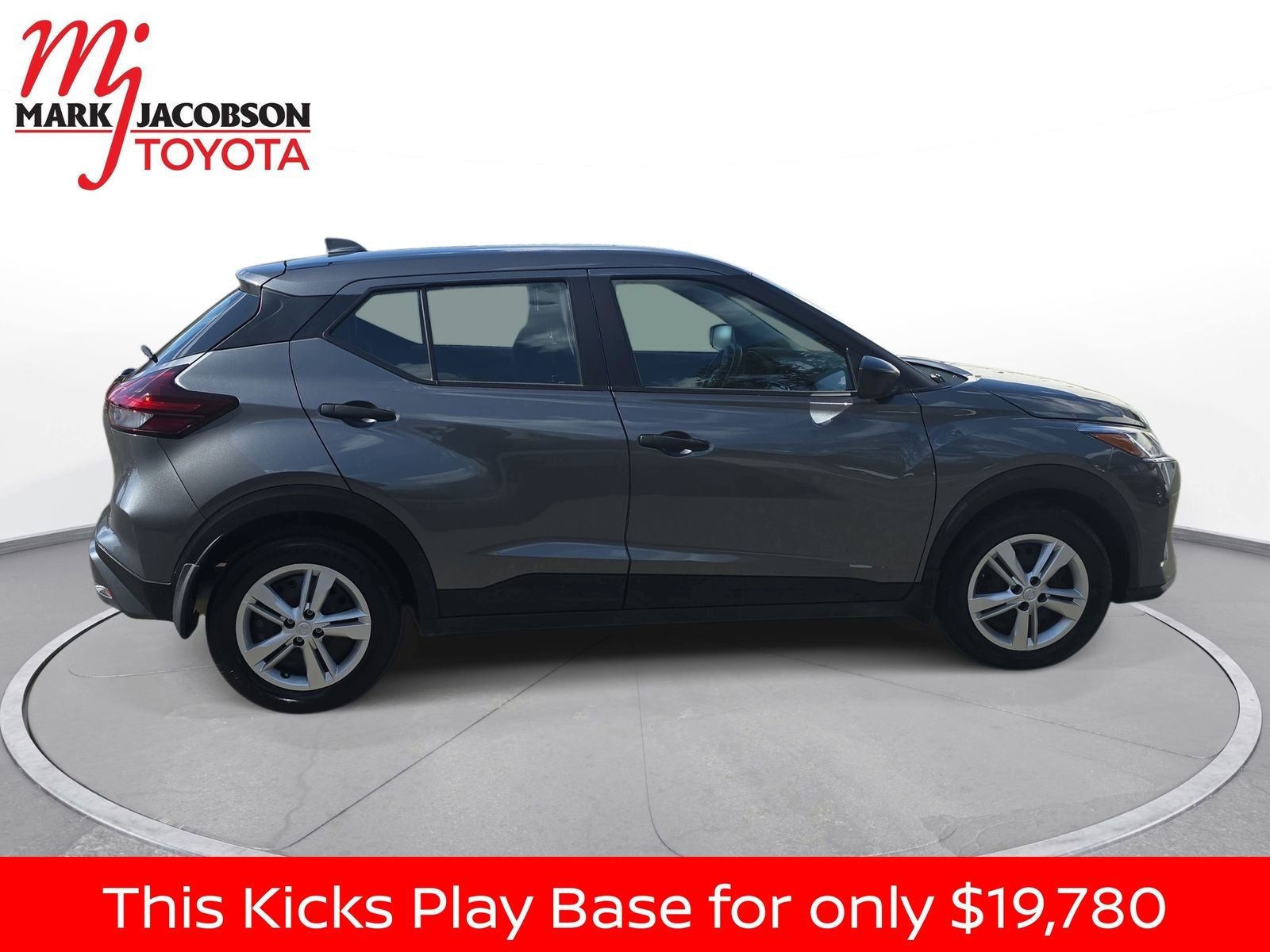 2025 Nissan Kicks Play S